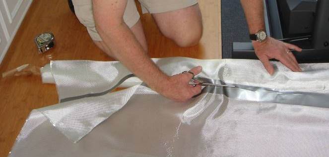 How to cut epoxy cloth