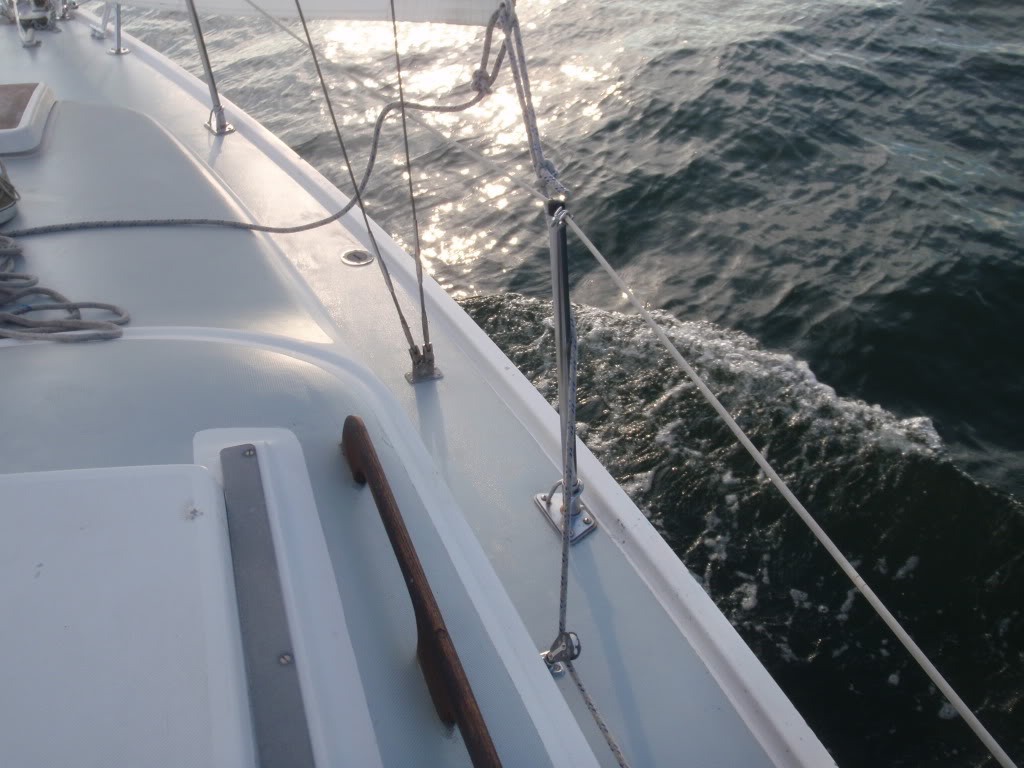 We asked Hamish… how do you repair a stanchion on a fibreglass boat?
