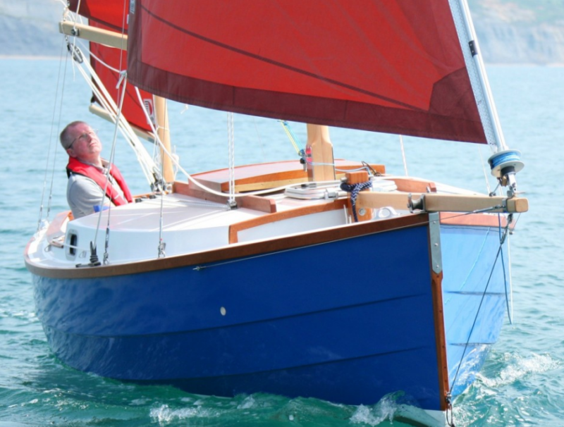 How Did Keith McIlwain Build His Dream Boat ‘Daydream’ with Epoxy?
