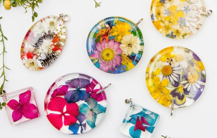 Looking to Start with Resin Art? A Beginner’s Guide